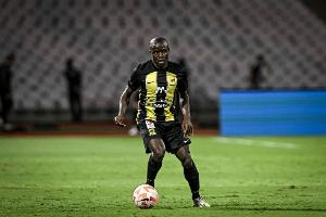 开云体育-法媒：吉达联合愿意放走34岁坎特，球员被推荐给摩纳哥、巴黎FC