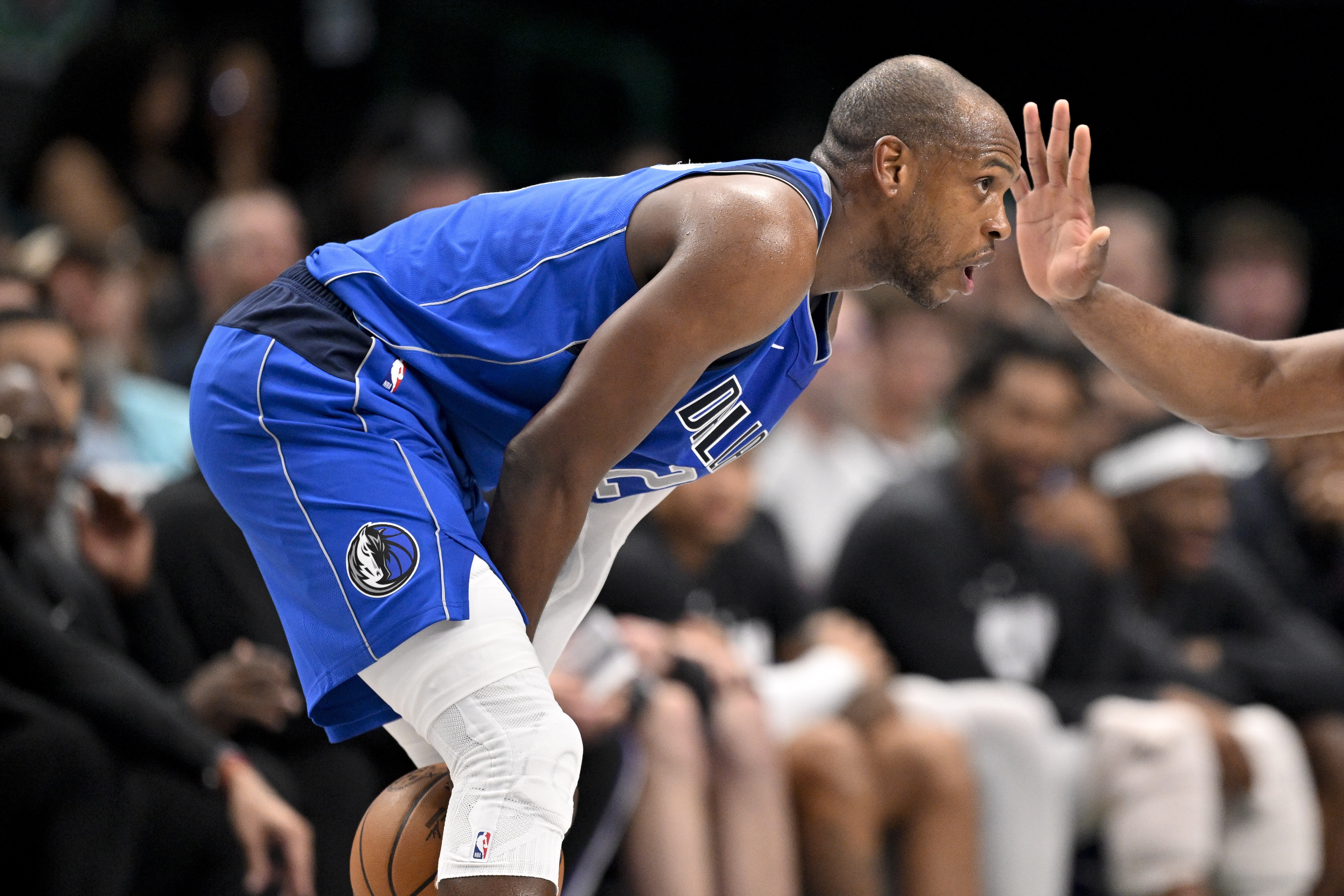 开云平台-战旧主手软！米德尔顿半场8中1仅拿到3分2板1助